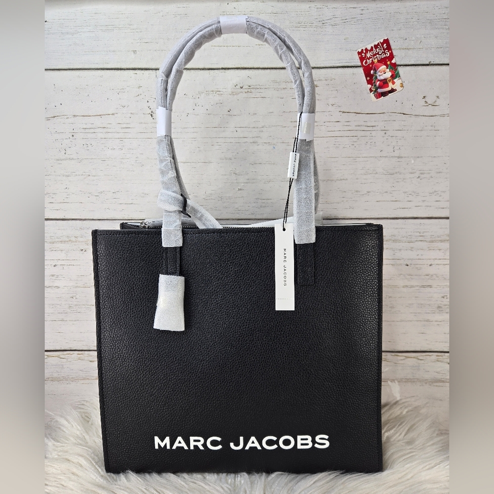Marc Jacobs Grind Leather Black Tote Bag Women's Luxury Modern Contemporary